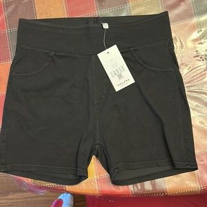 Halara new black stretchy denim material